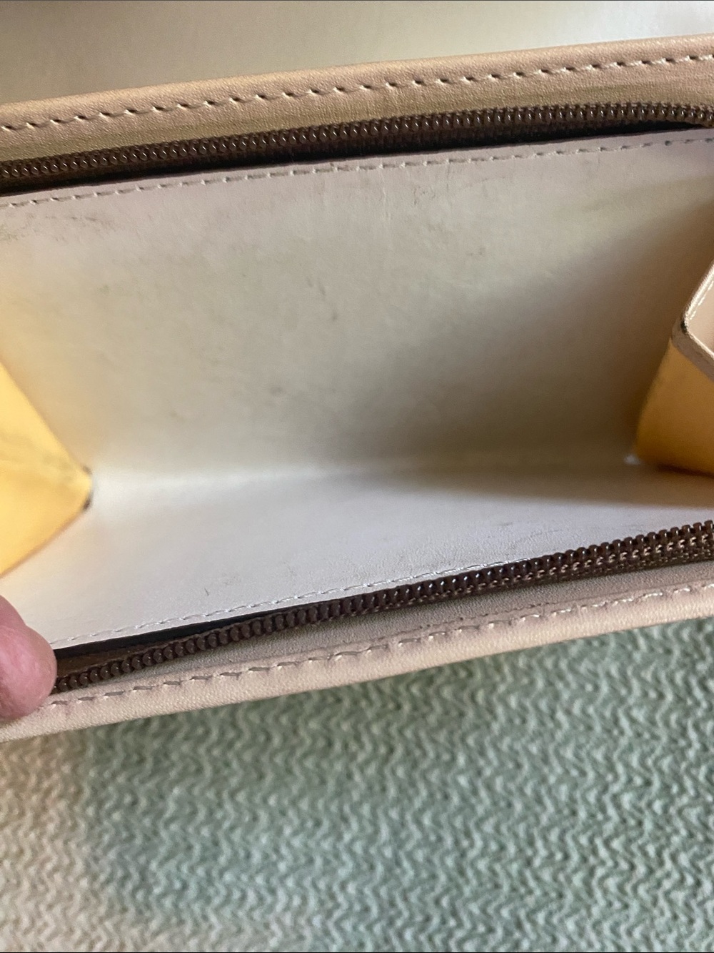 Coach Wallet - Picture 7 of 16